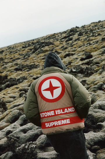 Supreme et Stone Island se réunissent pour une nouvelle collection Automne 2023